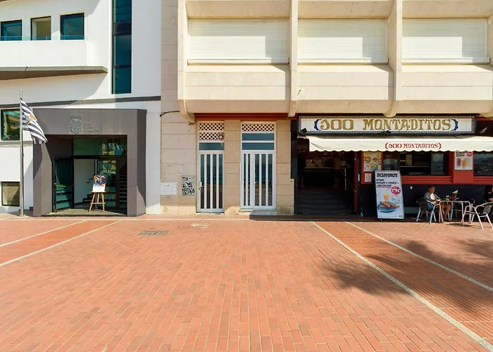 2 Bedrooms & Spectacular Views In Part Of Canteras 公寓 *